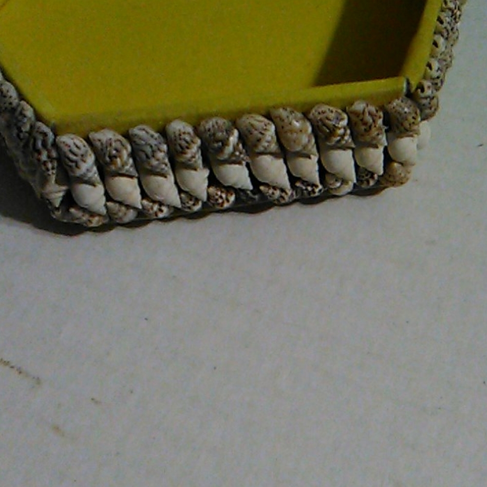 Hexagon shell box - Picture 4 of 8